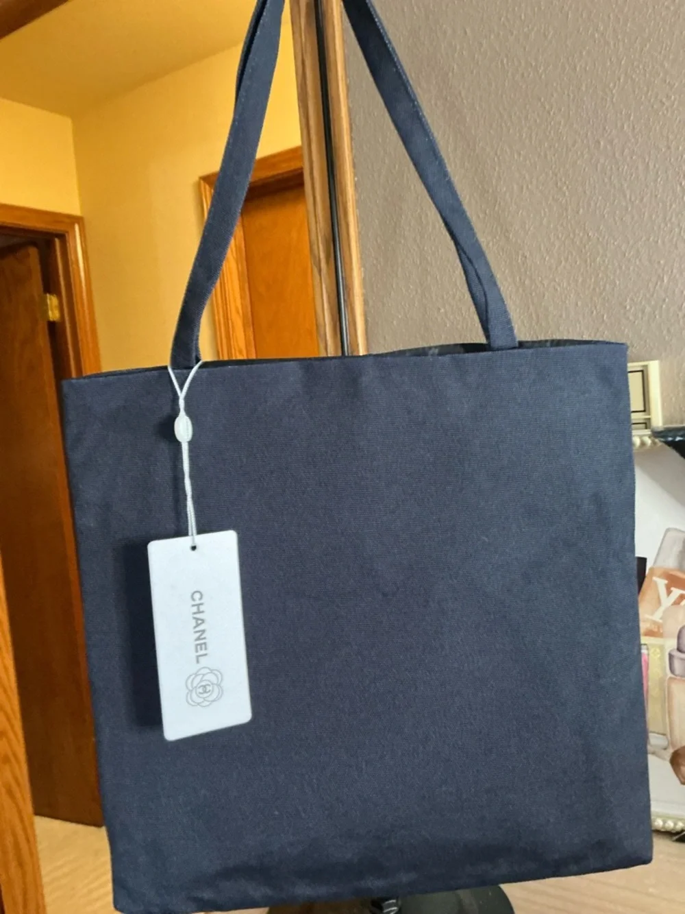 CHANEL Black and White Graphic Canvas Tote GWP - Picture 14 of 15